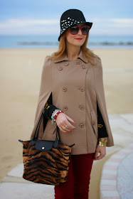 Camel cape coat, Persunmall cape, Longchamp tigre, Fashion and Cookies, fashion blogger