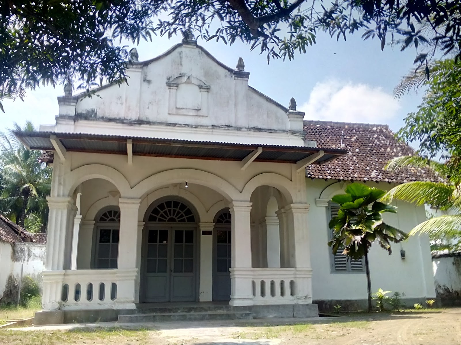 Rumah Rumah Bergaya Kolonial Dari Berbagai Penjuru Indonesia Pict