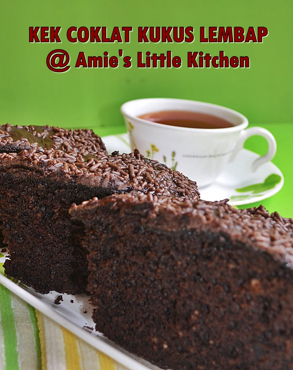 AMIE'S LITTLE KITCHEN: Kek Coklat Kukus Lembap!