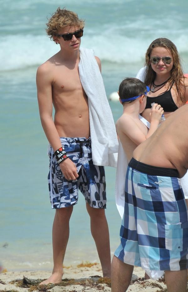 cody simpson tattoo. cody simpson shirtless.