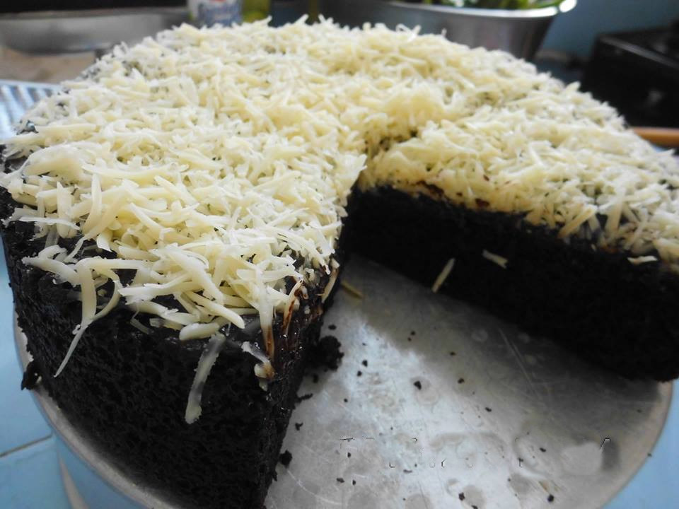 Resep Brownies Kukus Tanpa Telur dan Mixer Paling Empuk