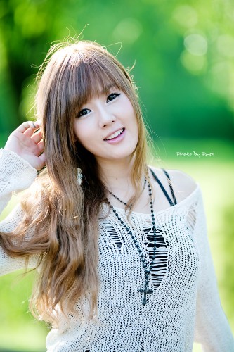 Hwang MiHee outdoor pictures