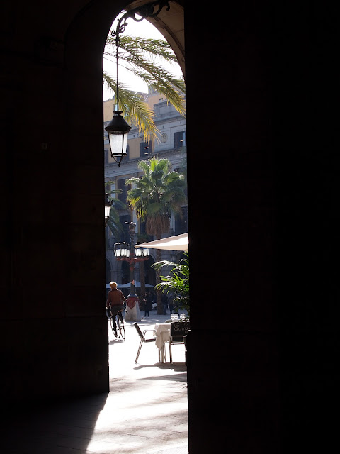 plaza real barcelona light and shadow