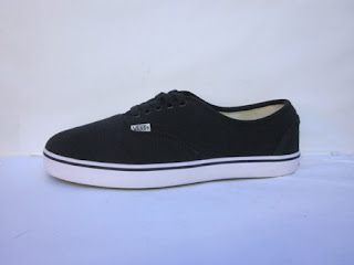 Sepatu Vans Authentic, Vans Authentic Hitam Sol Putih