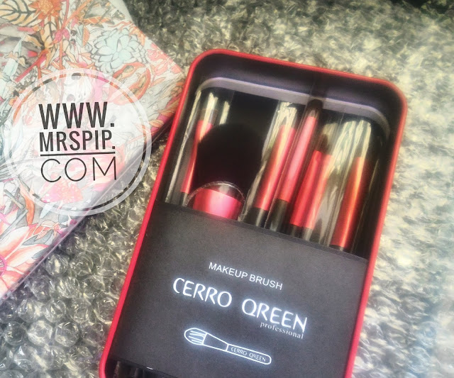 Set make-up brushes Cerro Qreen jadi pilihan