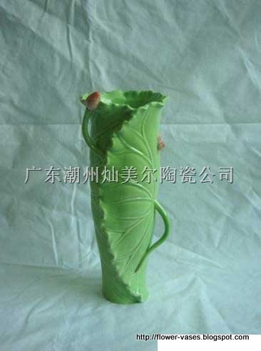 Flower vases:flower-12367