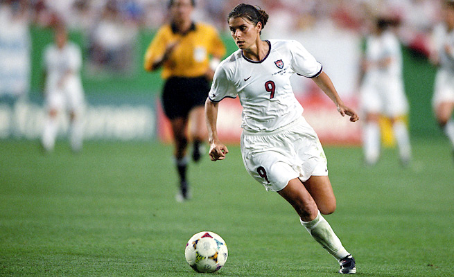  Mia Hamm: uma craque para a história