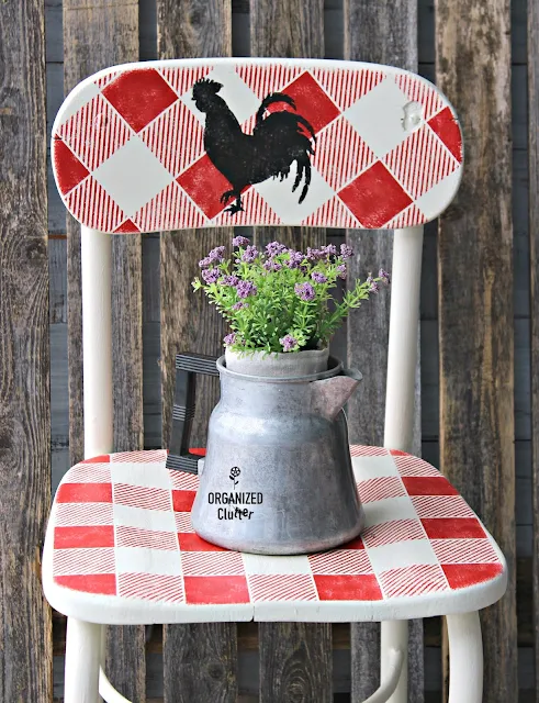 Vintage Thrift Shop Chair Upcycle #chalkedpaint #oldsignstencils #buffalocheck