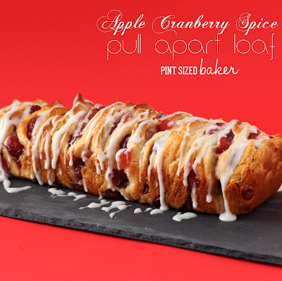 Apple cranberry spice pull apart bread