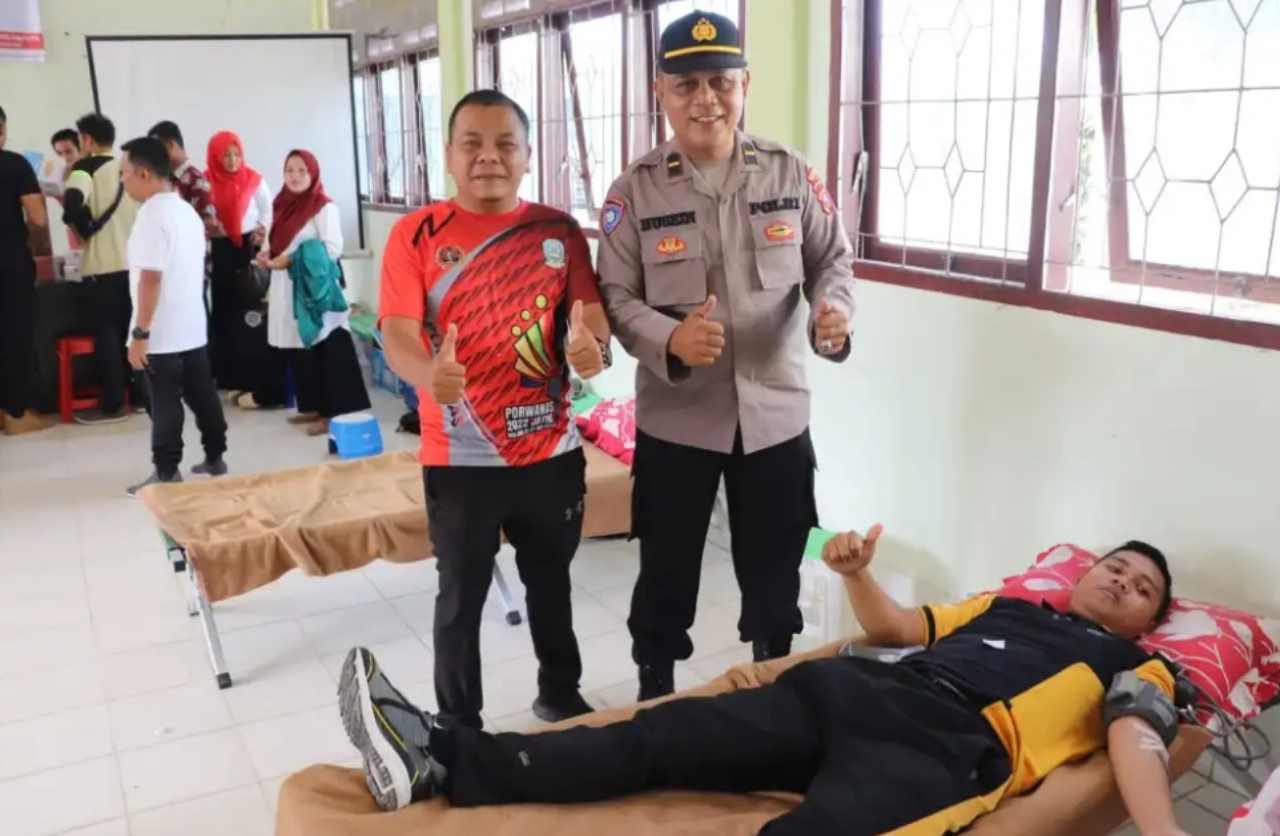 Meriahkan HPN ke 77 Tahun 2023, Personil Polres Madina Turut Ikut Donor Darah