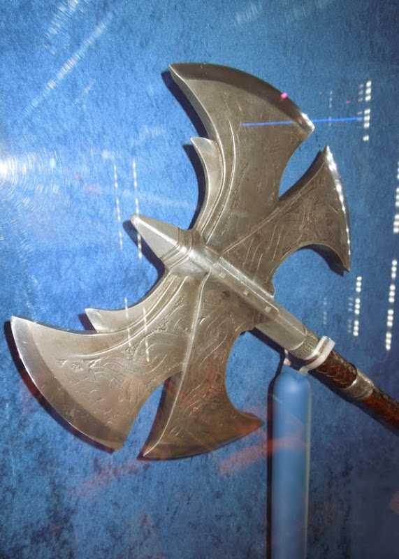 Volstagg axe prop Thor The Dark World