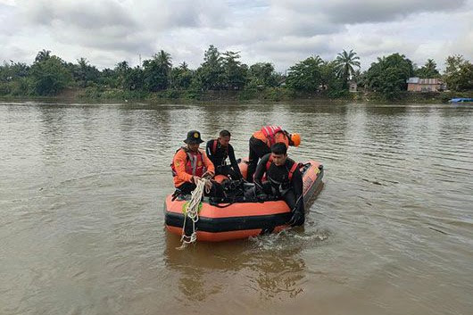 Kaki Kram saat Mandi di Sungai Kampar, Remaja 14 Tahun Hilang Tenggelam