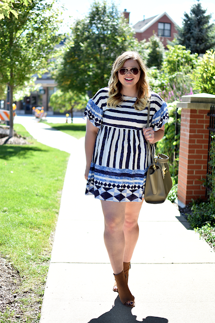 sheinside blue and white geometric print dress zac posen eartha bag aviator sunglasses blonde ombre hair curled hair david yurman petite albion ring in blue topaz dolce vita open toed booties 2.png