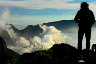 5 Pendaki Gunung Merapi Dikabarkan Hilang