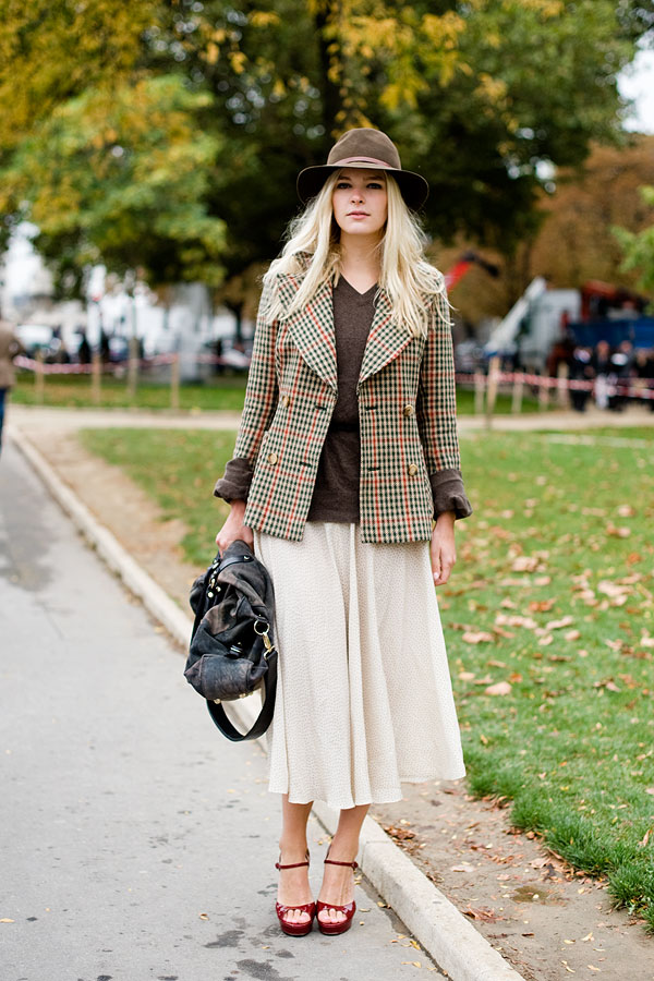 Paris Fashion Week SS 2011... Marie-Victoire