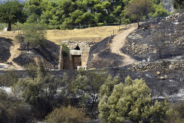 Πρώτη εκτίμηση για την πυρκαγιά στον αρχαιολογικό χώρο των Μυκηνών