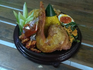 Tumpeng Mini