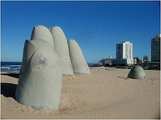 Escultura de Ponta dos dedos no Uruguay