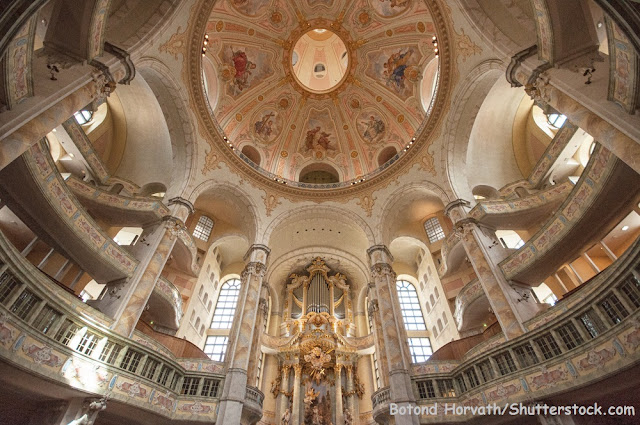 foto do interior da Igreja luterana Frauenkirche