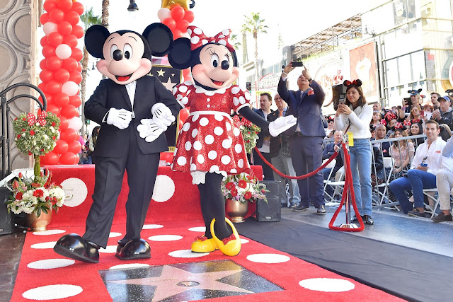 Minnie Mouse Received STAR On #Hollywood #WalkOfFame For Her 90th Anniversary @Disney #DisneyAfrica