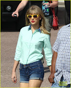 Taylor Swift's photoshoot in LA