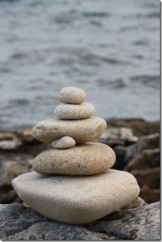 Stenen tuintafel