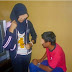 Saya Terpegang Sesuatu Yang Keras Semasa...