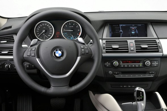 2010 BMW ActiveHybrid X6 Interior