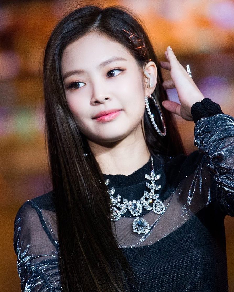 16 Gaya  Rambut  Jennie  BLACKPINK  Buat Inspirasi Setiap Hari 