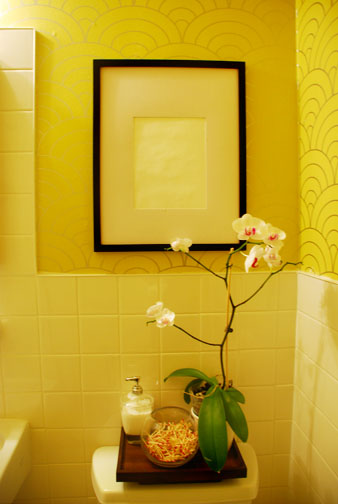 black and yellow wallpaper. The Yellow Wallpaper Stays