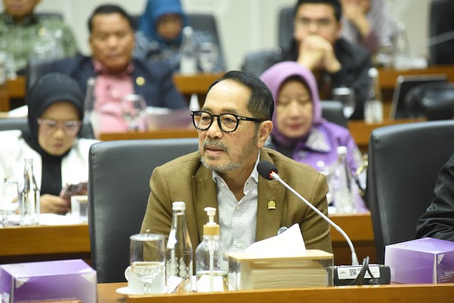 Legislator Kritik Tajam Lambannya Respon Pemerintah Tangani Industri Tekstil  