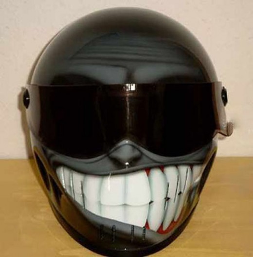 Link a Doodle Doo: Creative motorcycle helmet designs