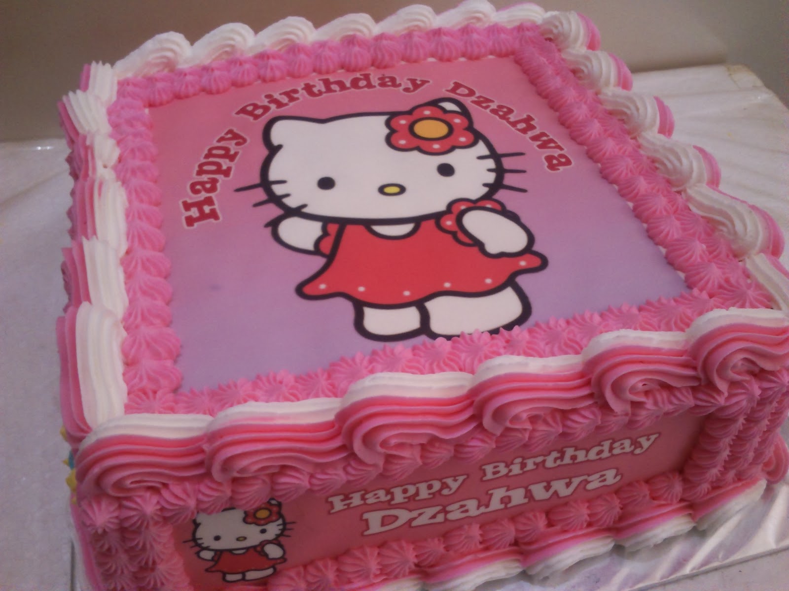 Toko Kue  Bolu Enak Hello  kitty  birthday cake