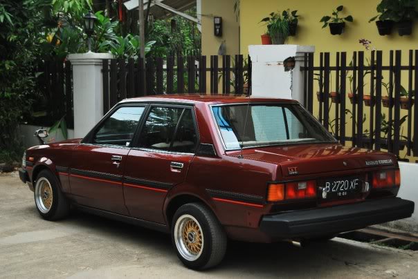  Corolla DX Retro Klasik dan Menawan Mobil Modifikasi 