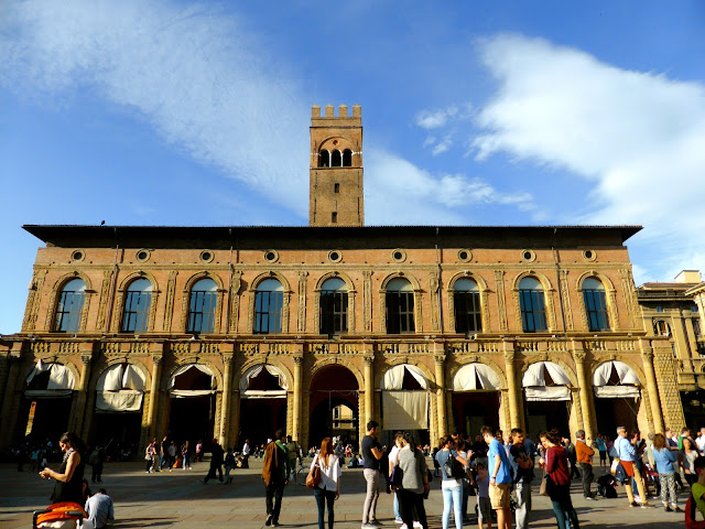 Palazzo-del-Podestà-Bologna-