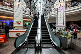 Interior Sample Image: Canon EF-S 10-18mm IS STM Ultra-Wide Zoom Lens Canal Walk Century City Canal Walk Century City Cape Town