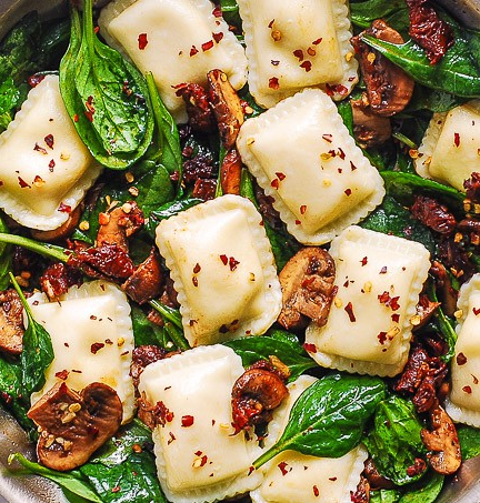 Ravioli with Spinach and Mushrooms