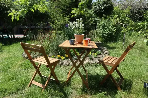 garden table