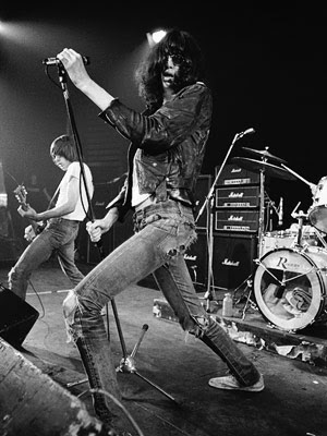 Ramones, Joey Ramone, Johnny Ramone, Dee Dee Ramone, Marky Ramone, Tommy Ramone, vintage, photo