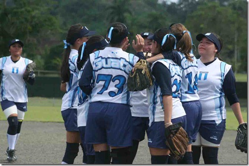 Softbol Femenino-DIGEF-2011-Guatemala (1)