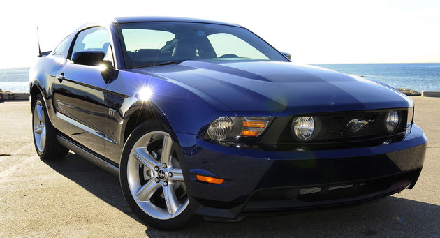 2011 Ford Mustang GT comes with a completely new advanced 50liter V8