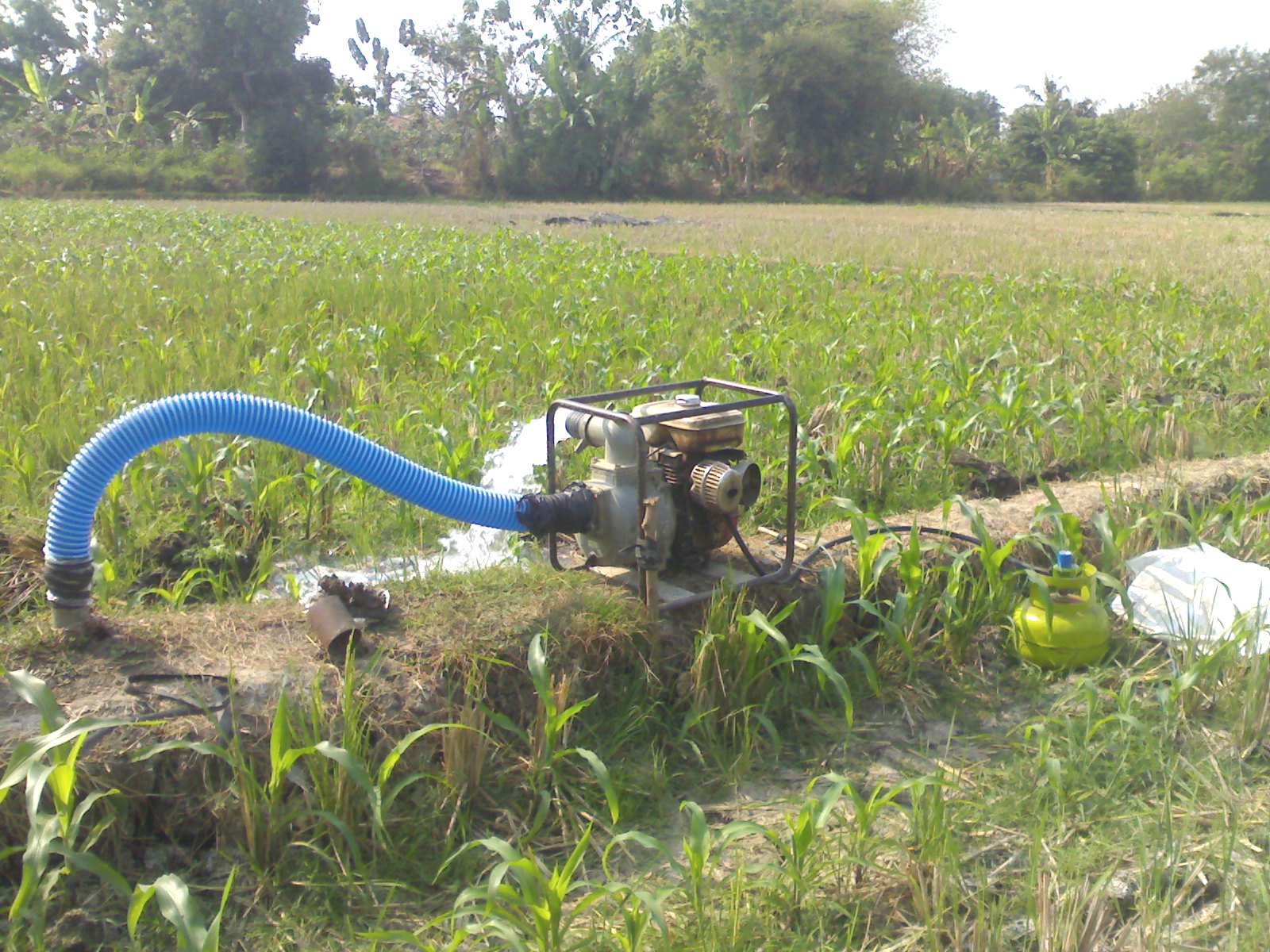 Gas Injection Pada Mesin Pompa Air Gigih Bertani