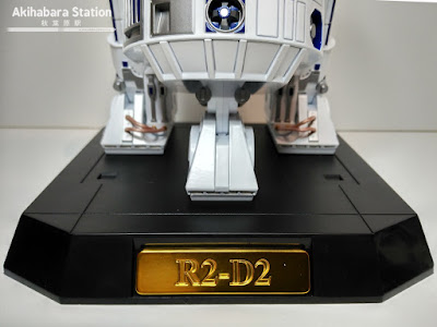 Chogokin x 12 Perfect Model - R2-D2 - Tamashii Nations