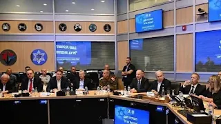 Hebrew media: The Israeli cabinet postpones the escalation in Gaza to allow for prisoner exchange negotiations.