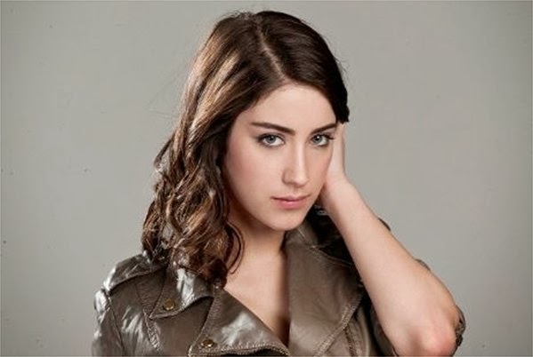 Hazal-kaya-hot-photos-adini-feriha-hd-wallpaper-hazal-kaya-sexy-pictures-gallery.