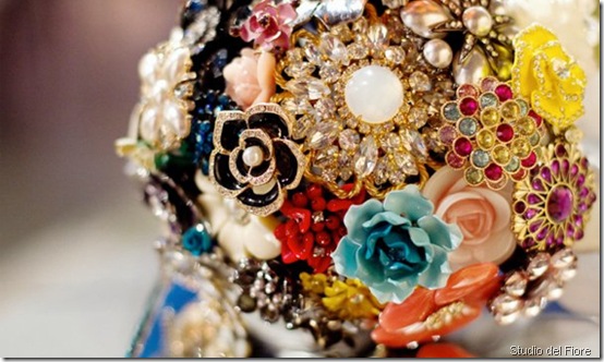 brooch-bridal-bouquet-studiodelfiore-portland1