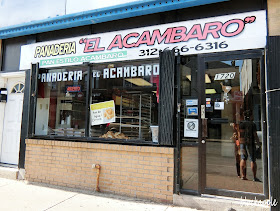 Panaderia El Acambaro_mexican_bakery_by black apple