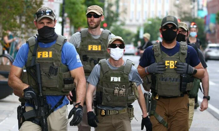 FBI Whistleblower Comes Forward, Alleges Many Agents "Don't Agree" With Bureau's Direction