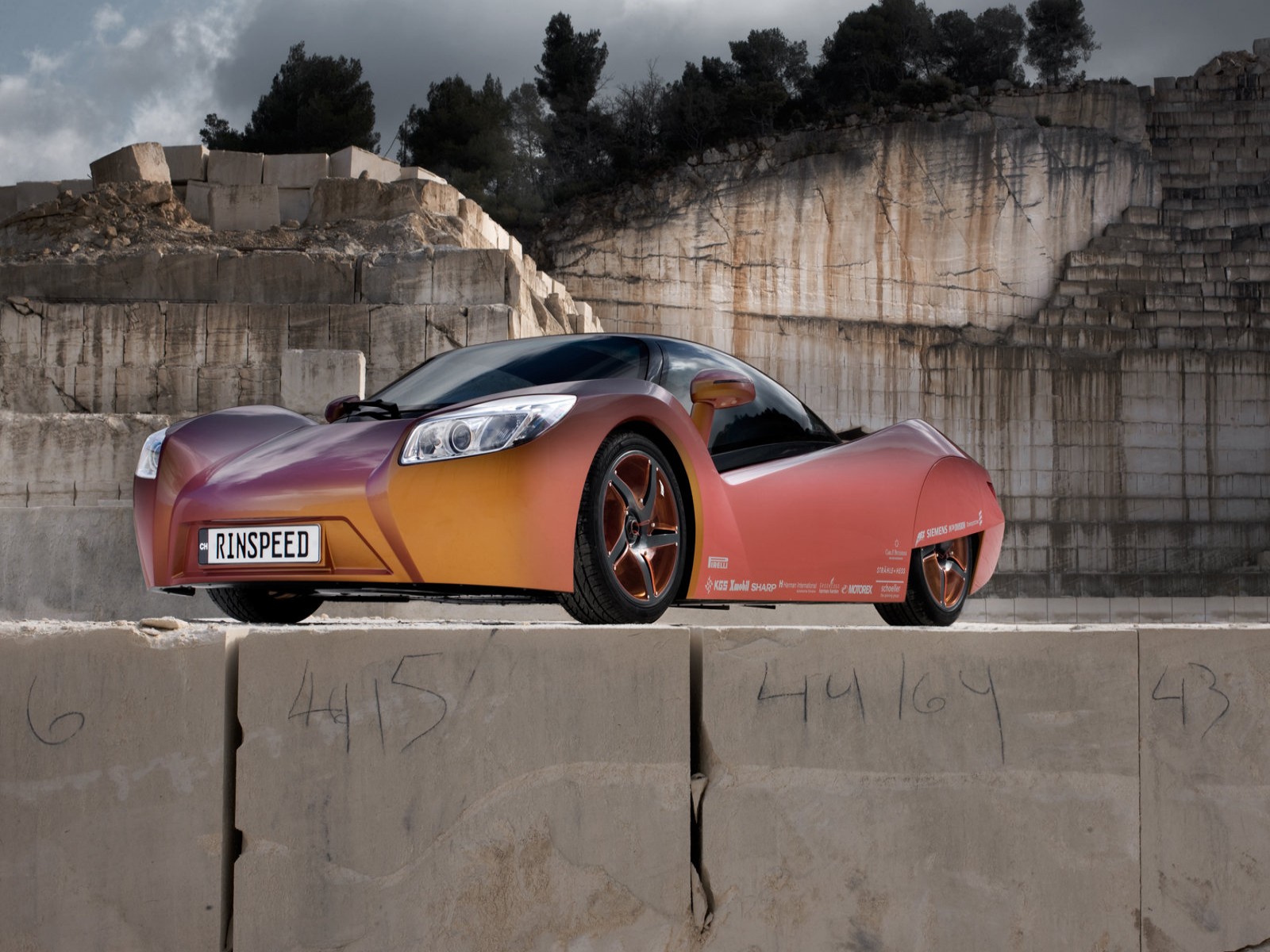 Car Pictures: Rinspeed iChange Concept 2009