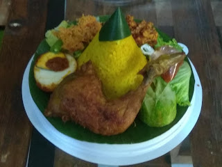 Tumpeng Mini